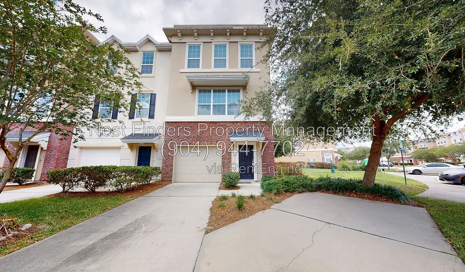3 bed, 3.5 bath, 2121 sqft, $2,395 — Photo 1