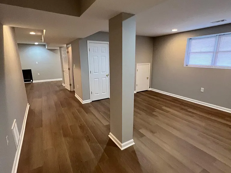 11211 Surry Woods Ct — Photo 19