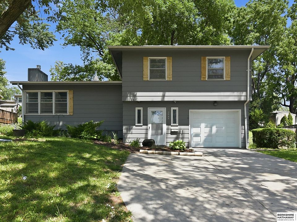 1st image of 9634 Spaulding St