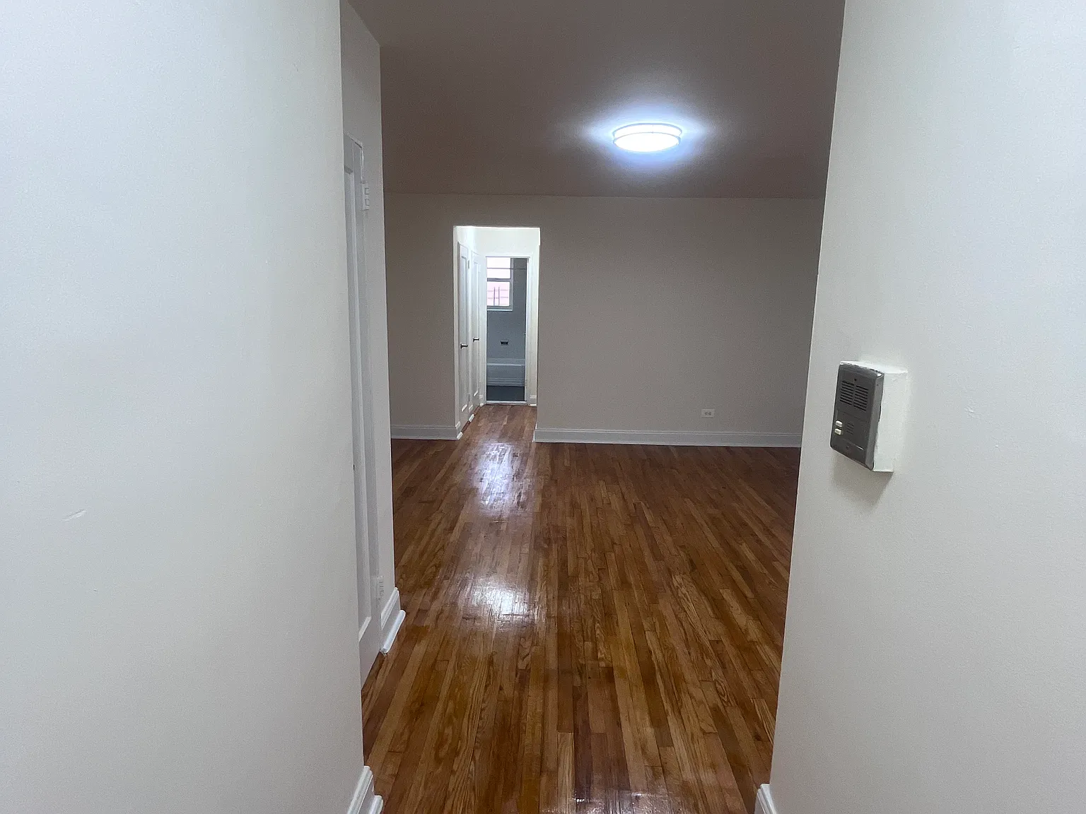 1 bed, 650 sqft, $2,200 — Photo 1