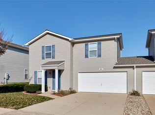 617 Fair Bluff Dr, Wentzville, MO 63385