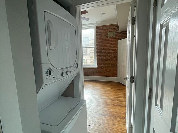 5th image of 304 N Front St E