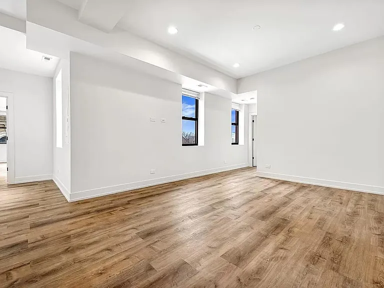 2219 N Hamilton Ave #4 — Photo 12