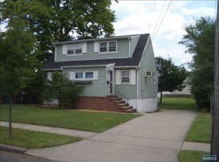 24 Long Valley Rd, Lodi, NJ 07644