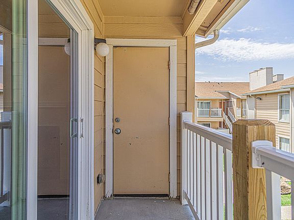 5th image of 3506 Cove View Blvd APT 804