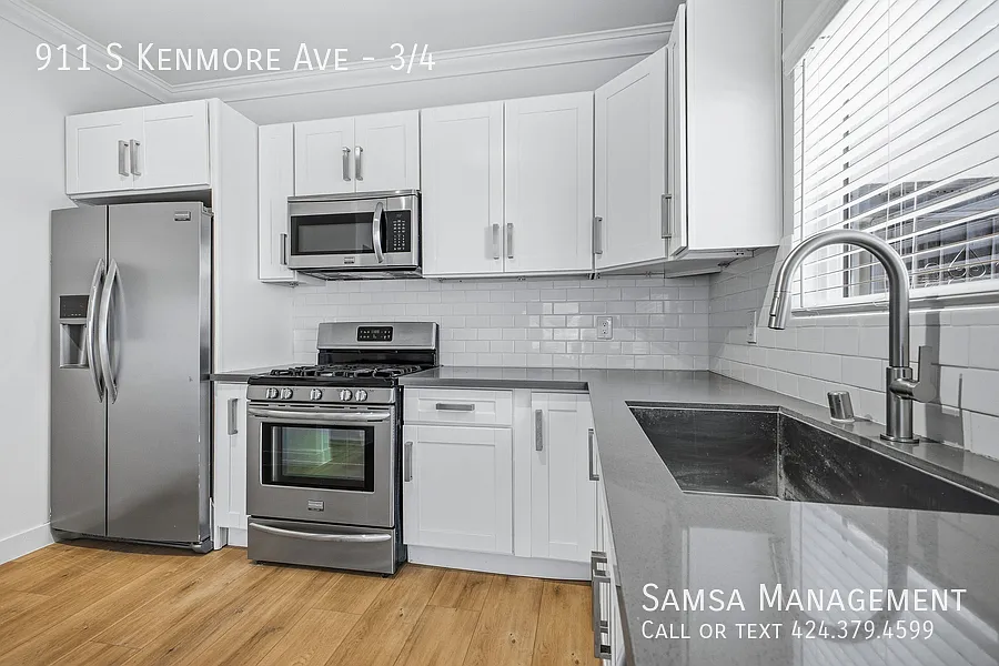 911 S Kenmore Ave #3/4