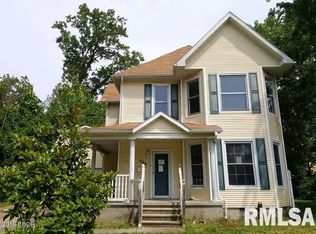 506 E Browning St, Marion, IL 62959