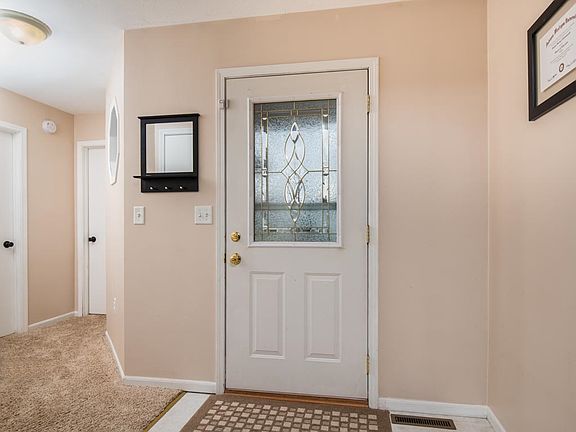 3rd image of 30641 Swede Dr