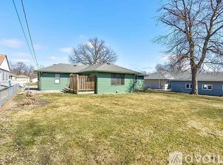 213 SE Park View Dr, Ankeny, IA 50021