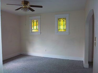 5th image of 2460 Delmar Ave