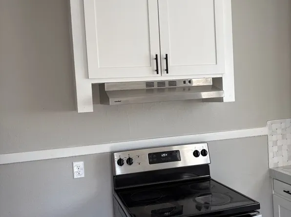 4613 W 23rd St #B, Little Rock, AR 72204