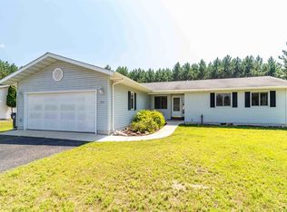 713 N Godwin Cir, Friendship, WI 53934