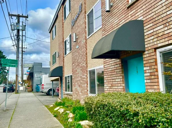 8400 5th Ave NE APT 3, Seattle, WA 98115