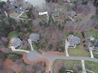 118 Spears Creek Dr, Mooresville, NC 28117