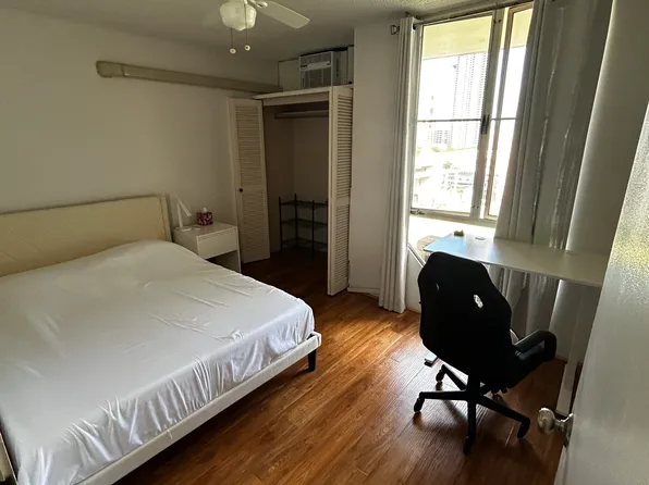 920 Ward Ave, Honolulu, HI 96814
