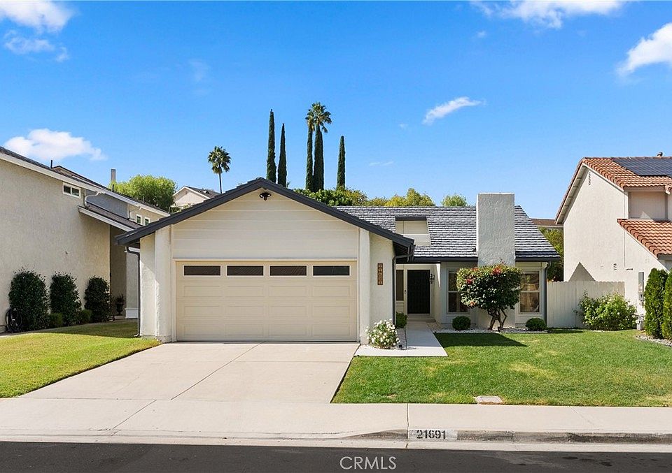 1st image of 21691 Cabrosa