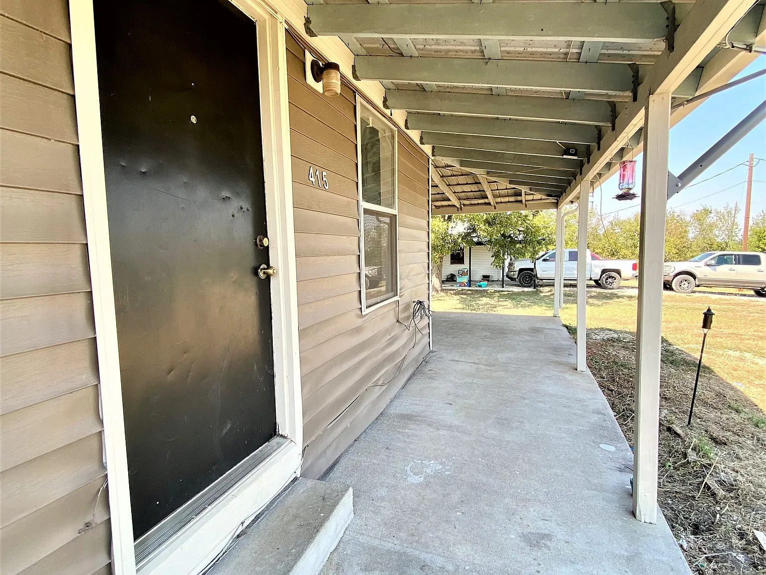 2 bed, 1100 sqft, $1,500 — Photo 2