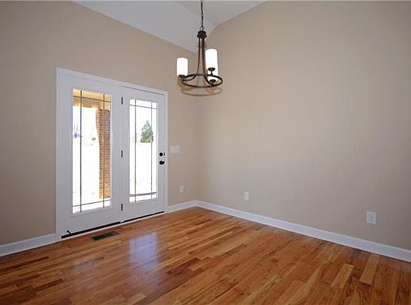 5th image of 305 Bedrock Dr Lot 38