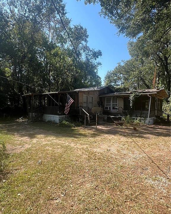 1st image of 276 Woodson Landing Rd