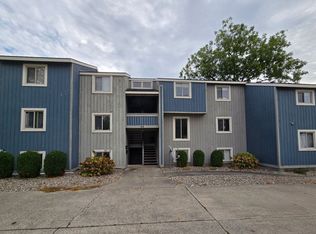 616 S 6th St #L-1, Mattoon, IL