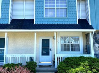 929 Woodstock Ct, Sewell, NJ 08080