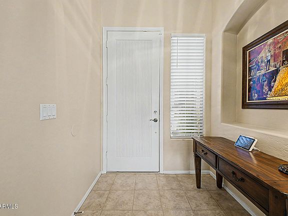 4th image of 13643 W MONTEBELLO Avenue