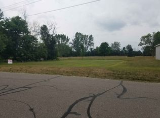 Strait Tow Blvd, Crystal, MI 48818