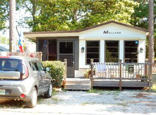 536 Buena Vista Dr, Lillian, AL 36549
