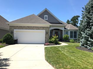 897 Pine Valley Ln, Cincinnati, OH