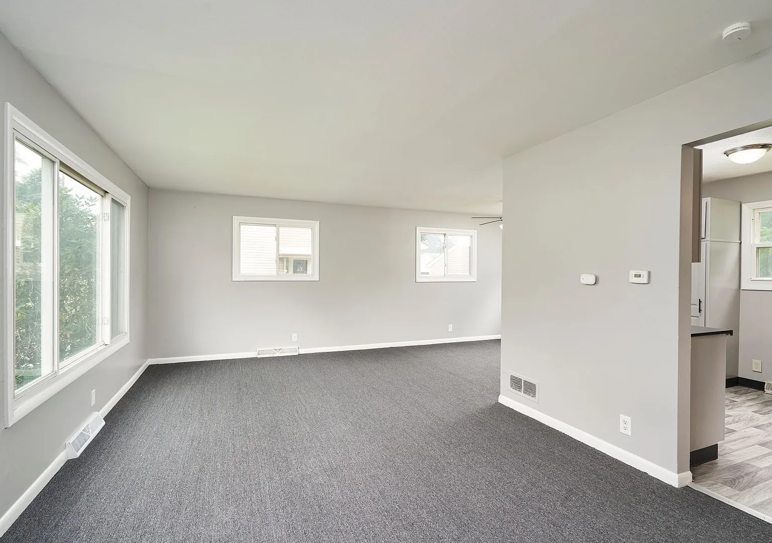 Charming 3-Bed Home with New Kitchen, Fresh Finishes & Big Backyard on a Quiet Dead-End Street — Photo 3