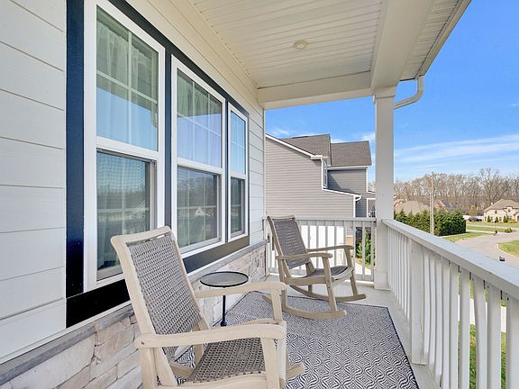3rd image of 1418 Lila Dr