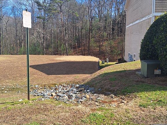 4th image of 3 Ridgehaven Trl