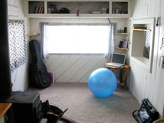4th image of 1325 Dream Island Plz Suite 8