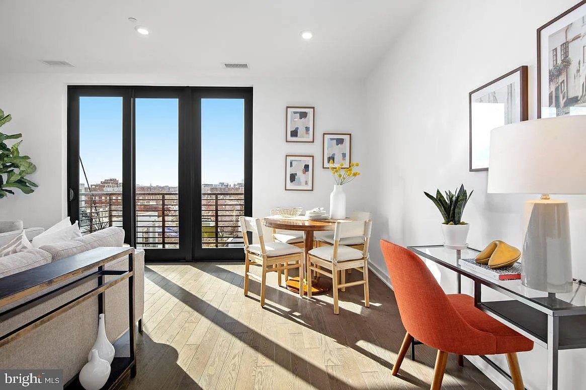 1 bed, 612 sqft, $2,300 — Photo 3