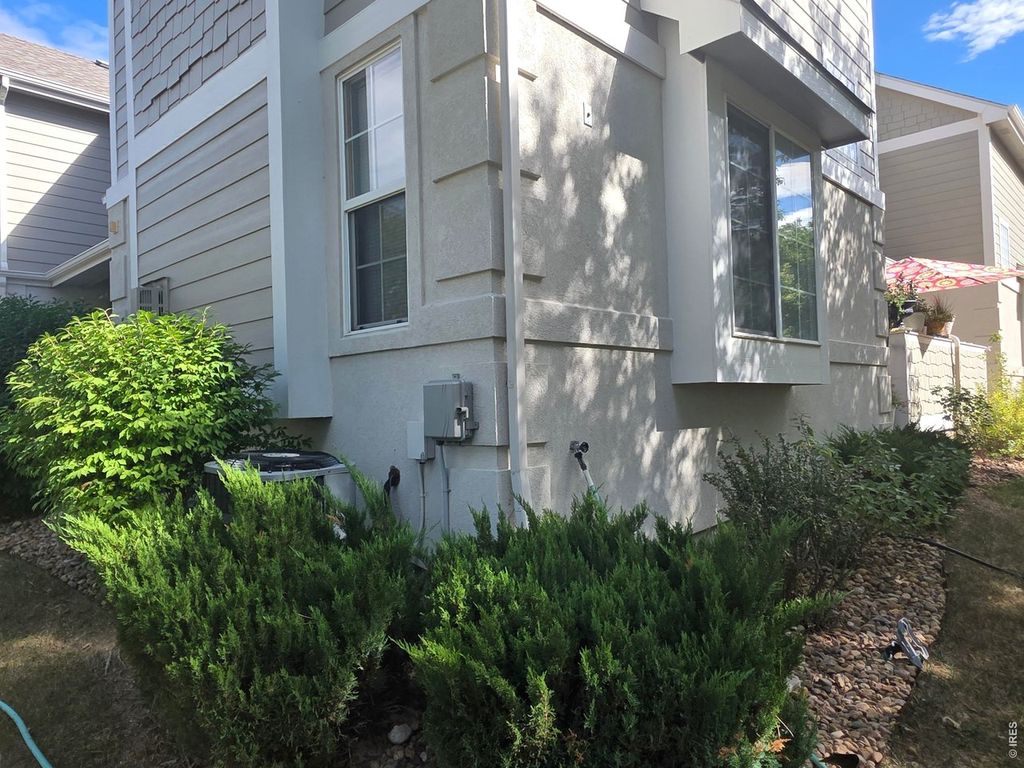 2125 Tonopas Ct #103