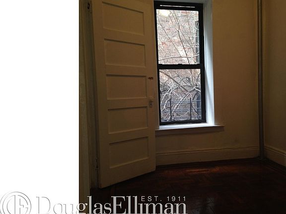 5th image of 502 W 170th St APT 3