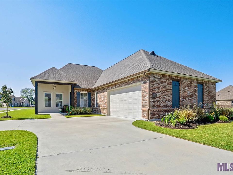 1st image of 59850 Avery James Dr