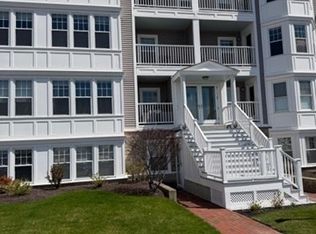15 Park Ave UNIT 107, Hull, MA 02045