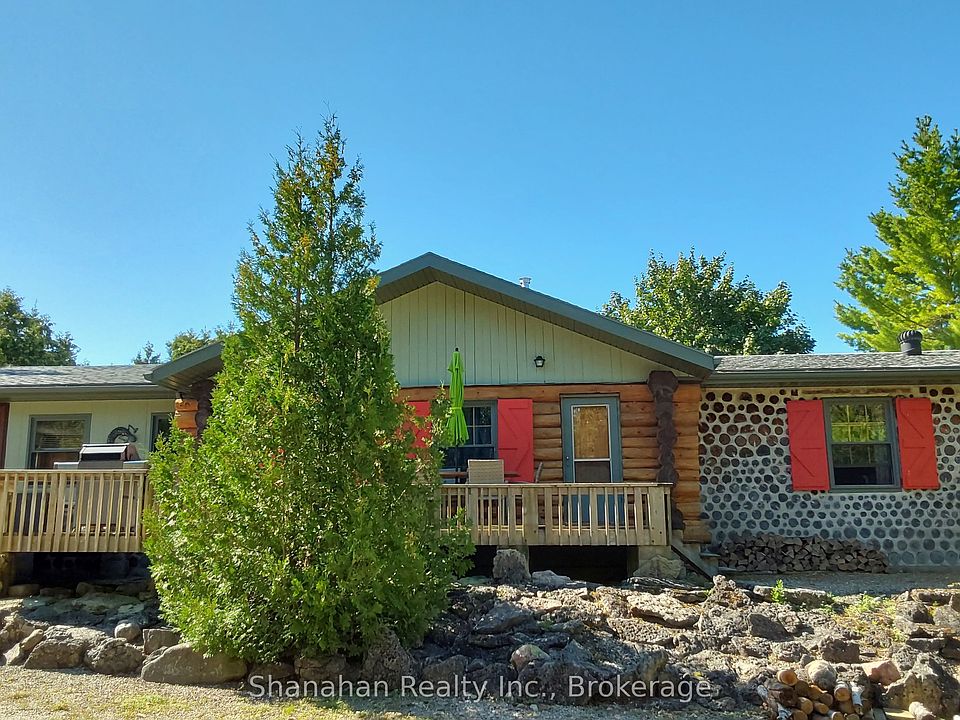 1st image of 579 Cape Hurd Rd