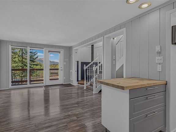 4th image of 265 Illinois Gulch Road UNIT 4