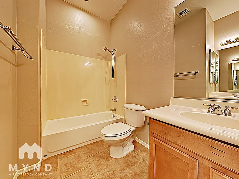 18392 W Estes Way — Photo 14