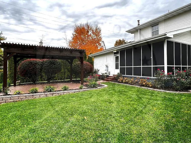 1905 S Ventura Ave — Photo 25