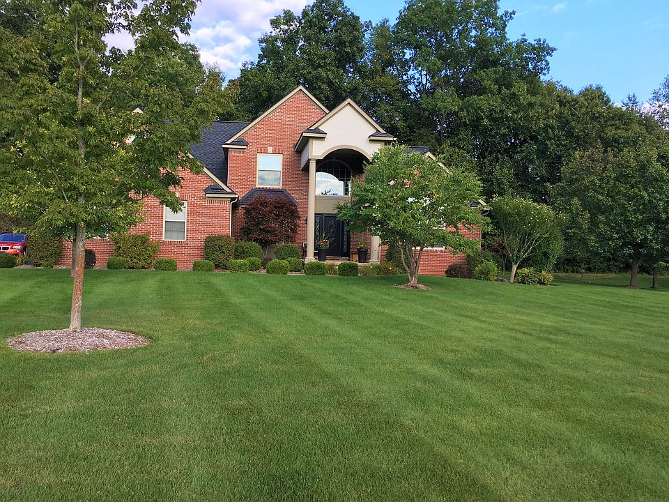 1st image of 8768 Hidden Woods Ct