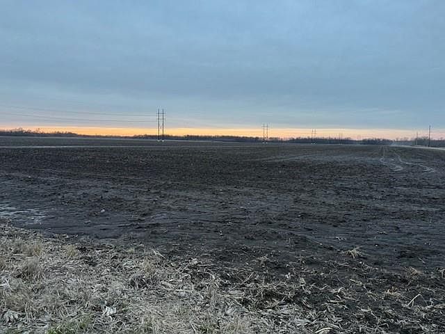 2nd image of 22000 Road