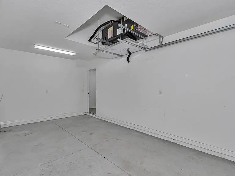 12 Olive Cir — Photo 16