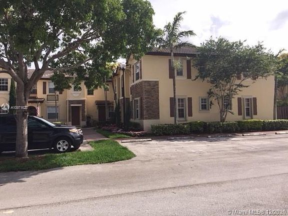 4th image of 3330 NE 13th Circle Dr #20622