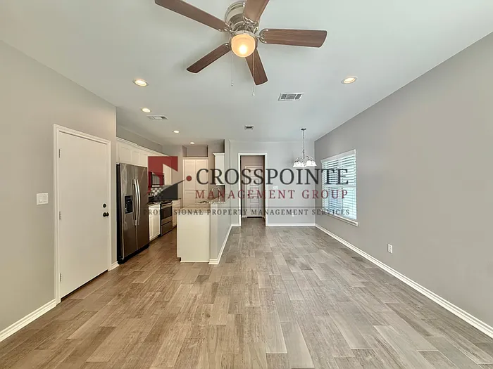 16172 Echo Glen Dr — Photo 5