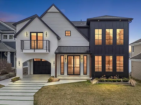 13459 Haddon St, Fenton, MI 48430