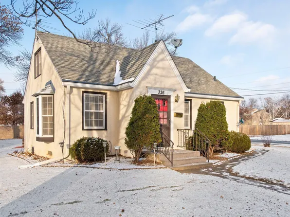 326 5th Ave NE, Cambridge, MN 55008