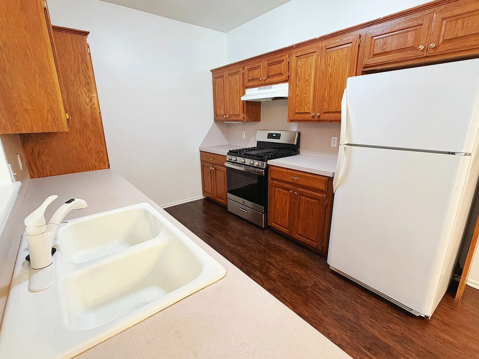 3 bed, 1331 sqft, $1,600 — Photo 3